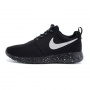  Roshe Run 情侣跑鞋 黑白泼墨 511882-01...